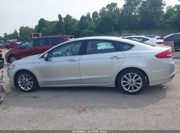 3FA6P0LUXHR384956 2017 FORD FUSION HYBRID Silver სალონის 360-გრადუსიანი ხედი