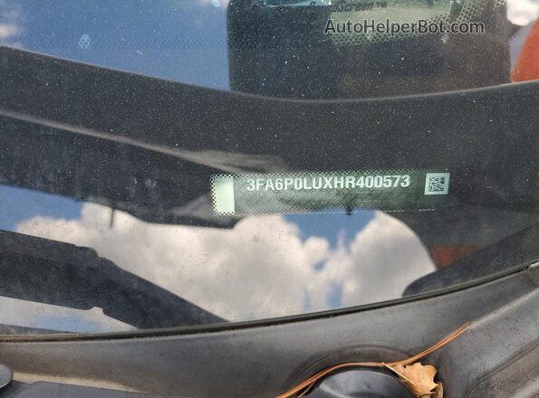 3FA6P0LUXHR400573 2017 FORD FUSION White Vista del compartimento del motor