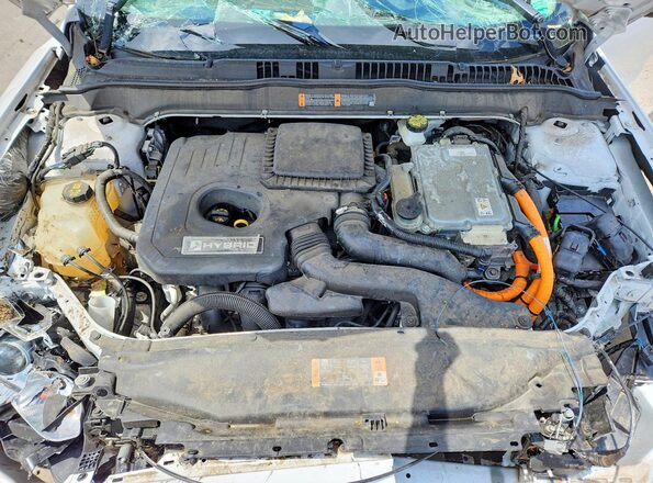 3FA6P0LUXLR234399 2020 FORD FUSION White Вид задньої частини салону