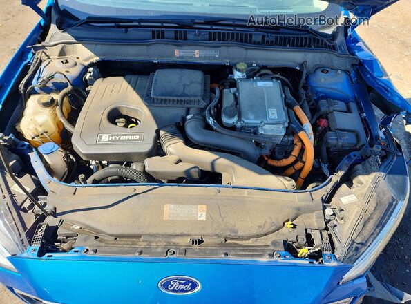 3FA6P0MU0LR195160 2020 FORD FUSION Blue Vista interior trasera