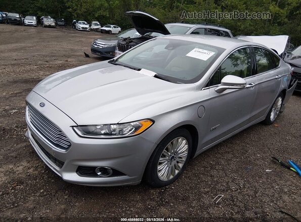 3FA6P0PU2GR263699 2016 FORD FUSION ENERGI Silver Передня ліва чверть