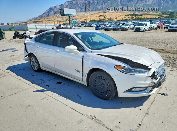 3FA6P0PU3HR329565 2017 FORD FUSION White Передня права чверть