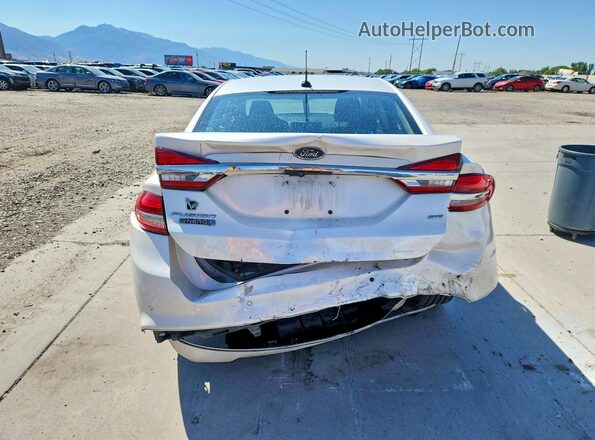 3FA6P0PU3HR329565 2017 FORD FUSION White Вид ззаду