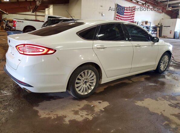 3FA6P0PU5GR131844 2016 FORD FUSION White Задня права чверть