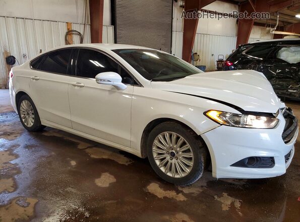 3FA6P0PU5GR131844 2016 FORD FUSION White Передня права чверть