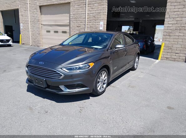3FA6P0PU9JR273623 2018 FORD FUSION ENERGI Gray Передня ліва чверть