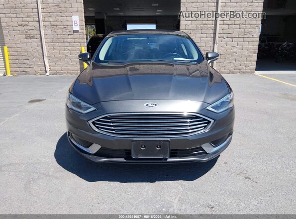 3FA6P0PU9JR273623 2018 FORD FUSION ENERGI Gray Вид задньої частини салону