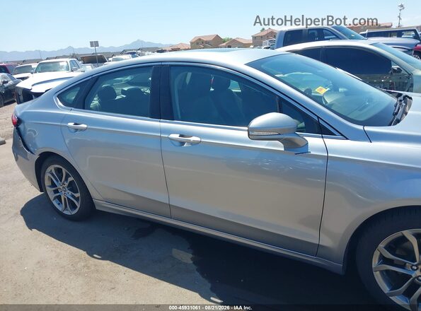 3FA6P0RU0LR113548 2020 FORD FUSION Silver უკანა სალონის ხედი