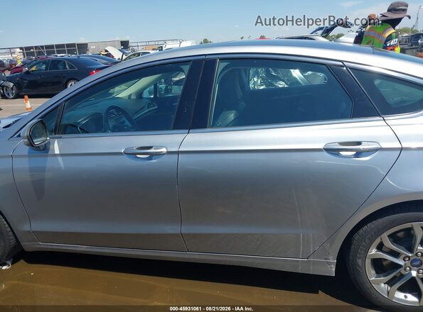 3FA6P0RU0LR113548 2020 FORD FUSION Silver სალონის 360-გრადუსიანი ხედი