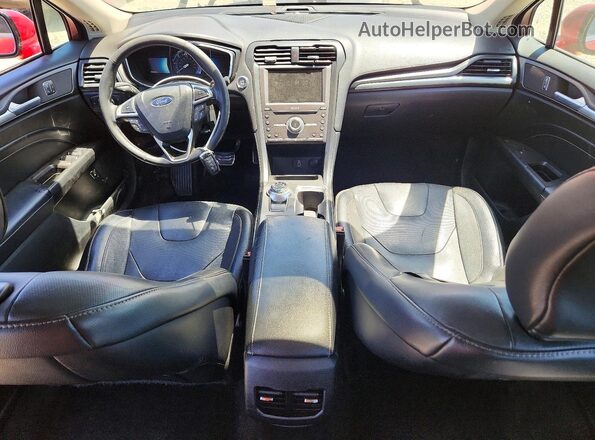 3FA6P0RU2HR163729 2017 FORD FUSION Red Vista del salpicadero