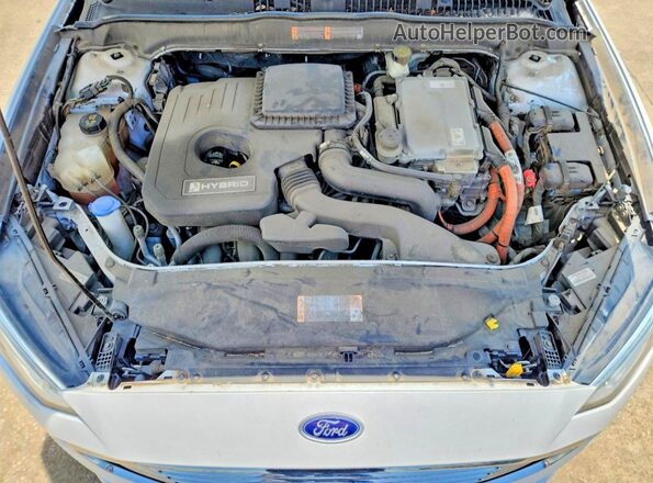 3FA6P0RU5HR315261 2017 FORD FUSION White Vista interior trasera