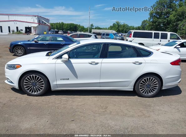 3FA6P0RU6JR133784 2018 FORD FUSION HYBRID White Սալոնի 360 աստիճան տեսք