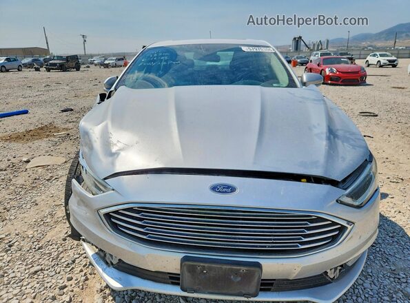 3FA6P0RU7JR234588 2018 FORD FUSION Silver Դիմացի տեսք