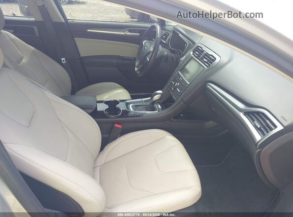 3FA6P0RUXGR296785 2016 FORD FUSION HYBRID Серебряный Вид салона спереди