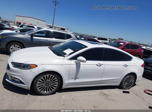 3FA6P0RUXHR182352 2017 FORD FUSION HYBRID White Widok wnętrza 360 stopni