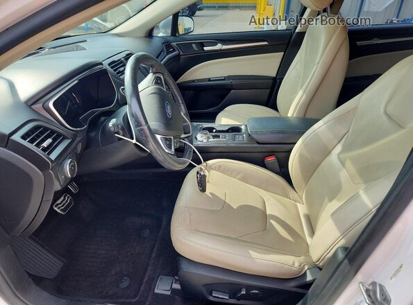 3FA6P0RUXHR264307 2017 FORD FUSION White Front interior view