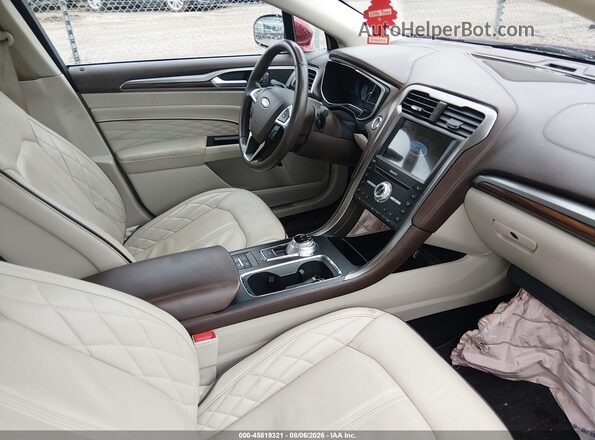 3FA6P0SU1HR239015 2017 FORD FUSION ENERGI Красный Вид салона спереди