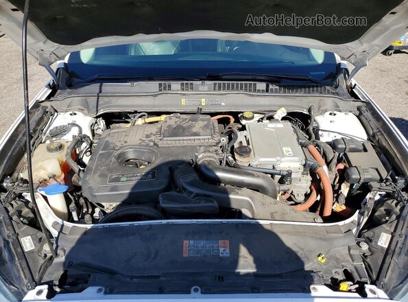 3FA6P0SU5GR157013 2016 FORD FUSION White Rear interior view