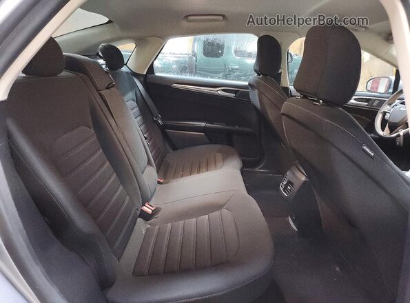 3FA6P0T90LR167792 2020 FORD FUSION Silver Հետևի նստատեղերի տեսք