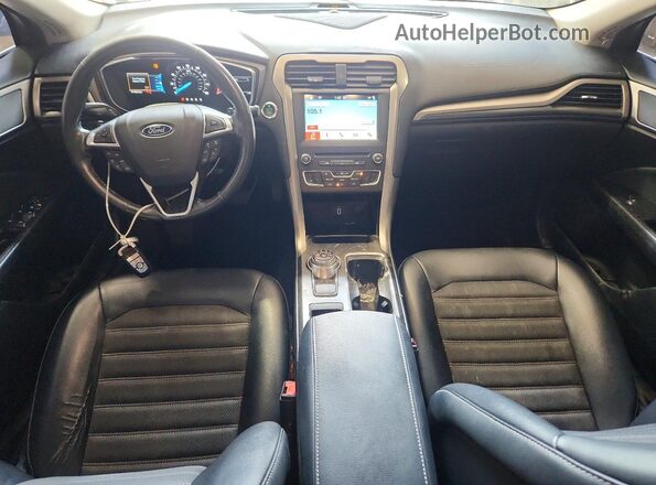 3FA6P0T91HR401705 2017 FORD FUSION Черный Вид панели приборов