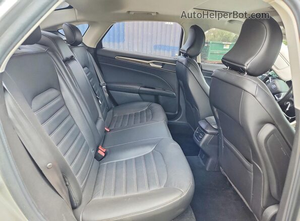 3FA6P0T96GR301582 2016 FORD FUSION White Вид задніх сидінь