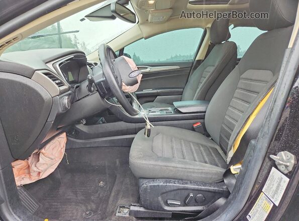 3FA6P0T98KR236582 2019 FORD FUSION Черный Вид салона спереди
