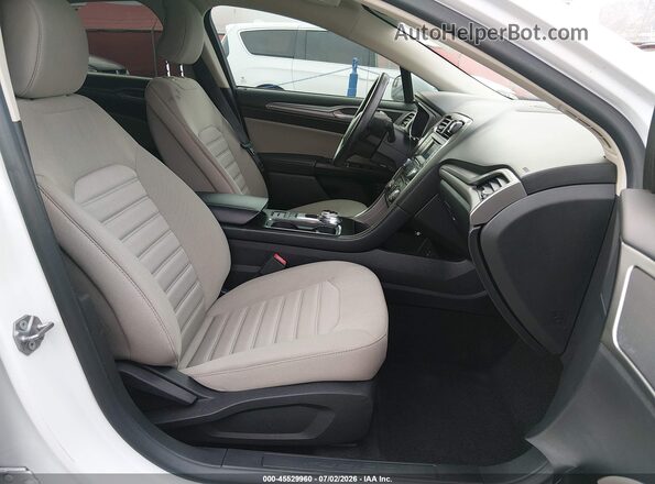 3FA6P0UU0JR209457 2018 FORD FUSION HYBRID White Вид салону спереду