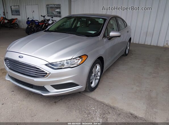 3FA6P0UU0JR212746 2018 FORD FUSION HYBRID Silver Front left
