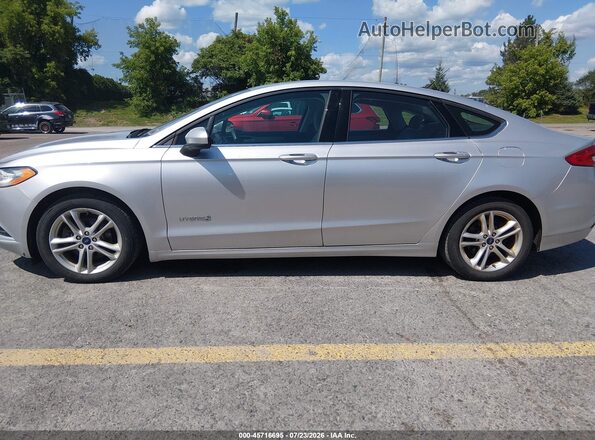 3FA6P0UU1JR122313 2018 FORD FUSION HYBRID Silver Widok wnętrza 360 stopni