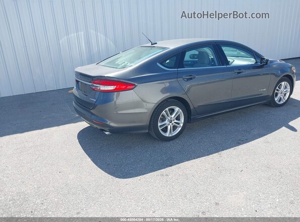 3FA6P0UU1JR273667 2018 FORD FUSION HYBRID Cream Tył prawy