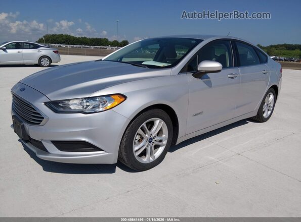 3FA6P0UU1JR273751 2018 FORD FUSION HYBRID Silver Front left