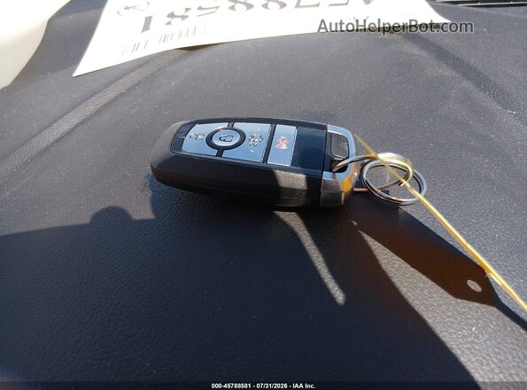 3FA6P0UU1JR278934 2018 FORD FUSION HYBRID Blue Вид панелі приладів