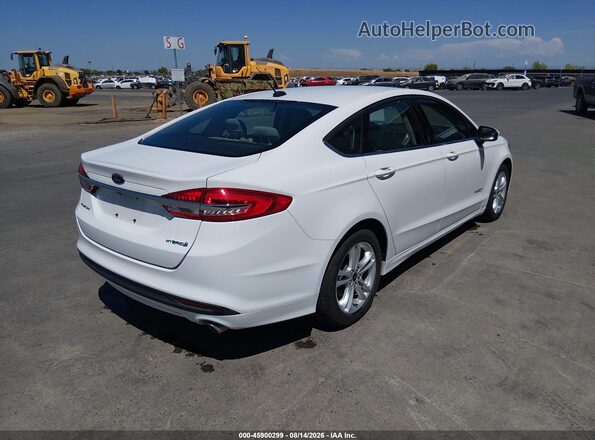 3FA6P0UU2JR100630 2018 FORD FUSION HYBRID Белый Задняя правая четверть
