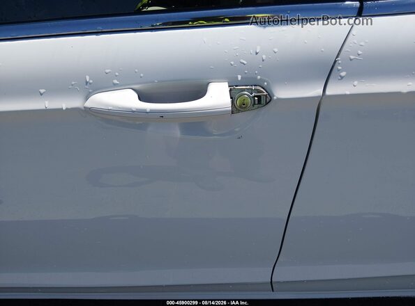 3FA6P0UU2JR100630 2018 FORD FUSION HYBRID Белый Вид щитка приборов
