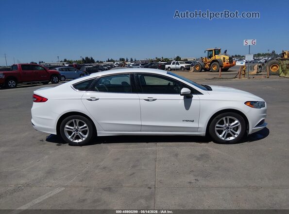 3FA6P0UU2JR100630 2018 FORD FUSION HYBRID Белый Панорамный вид салона 360°