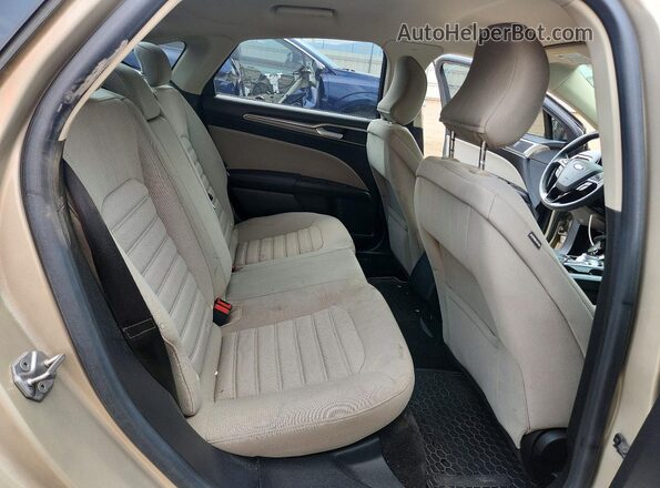 3FA6P0UU2JR100790 2018 FORD FUSION Gold Вид задніх сидінь
