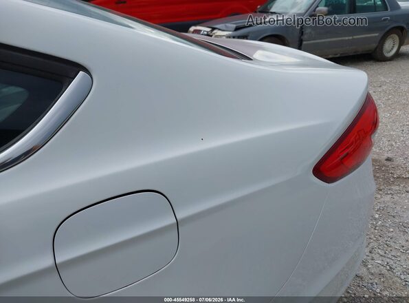 3FA6P0UU2JR122773 2018 FORD FUSION HYBRID White Front view