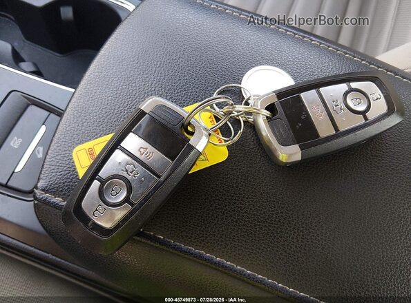 3FA6P0UU2JR254545 2018 FORD FUSION HYBRID White Widok deski rozdzielczej