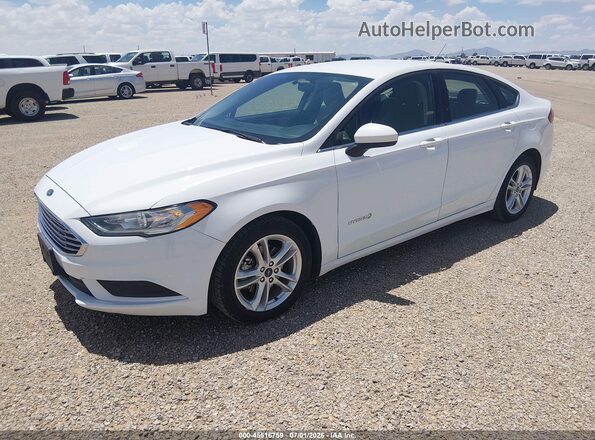3FA6P0UU2JR278991 2018 FORD FUSION HYBRID White Передня ліва чверть