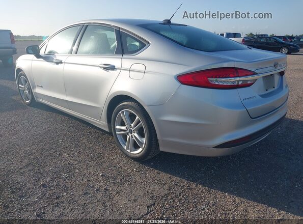 3FA6P0UU2JR282071 2018 FORD FUSION HYBRID Silver Trasero izquierdo