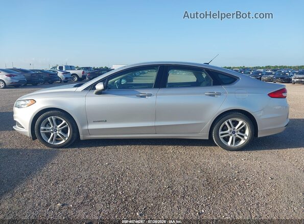 3FA6P0UU2JR282071 2018 FORD FUSION HYBRID Silver Vista interior de 360 grados