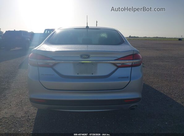 3FA6P0UU2JR282071 2018 FORD FUSION HYBRID Silver 