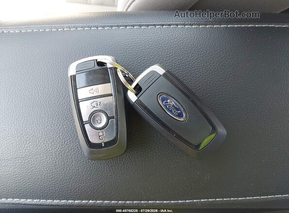 3FA6P0UU3JR235972 2018 FORD FUSION HYBRID White Vista del salpicadero