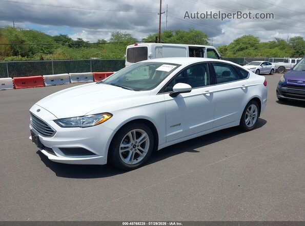 3FA6P0UU3JR235972 2018 FORD FUSION HYBRID White Vista tres cuartos delantera izquierda