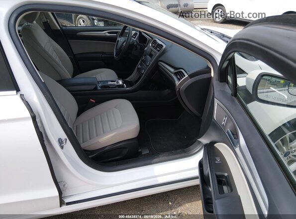 3FA6P0UU3JR273606 2018 FORD FUSION HYBRID White Widok wnętrza z przodu