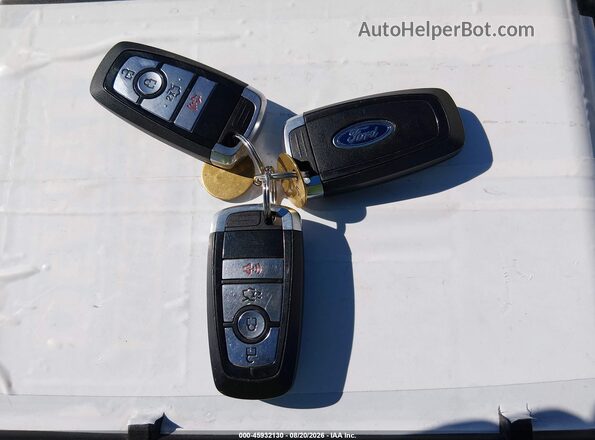 3FA6P0UU4HR158264 2017 FORD FUSION HYBRID Серый Вид панели приборов