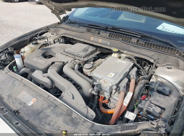 3FA6P0UU4JR100886 2018 FORD FUSION HYBRID Gold Вид ззаду