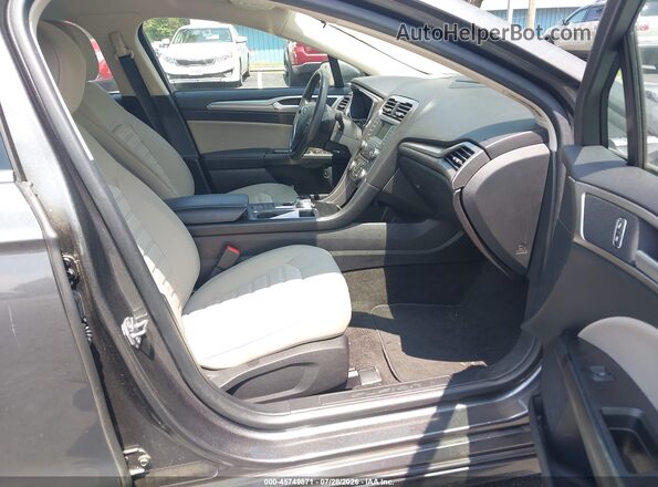 3FA6P0UU4JR243613 2018 FORD FUSION HYBRID Gray Front interior view