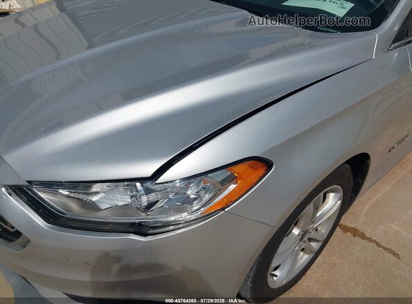 3FA6P0UU4JR254353 2018 FORD FUSION HYBRID Silver Вид щитка приладів