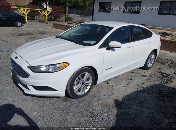 3FA6P0UU4JR254403 2018 FORD FUSION HYBRID Белый Передняя левая четверть